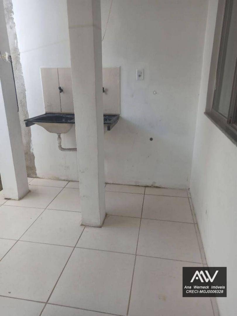 Apartamento à venda com 2 quartos, 64m² - Foto 8