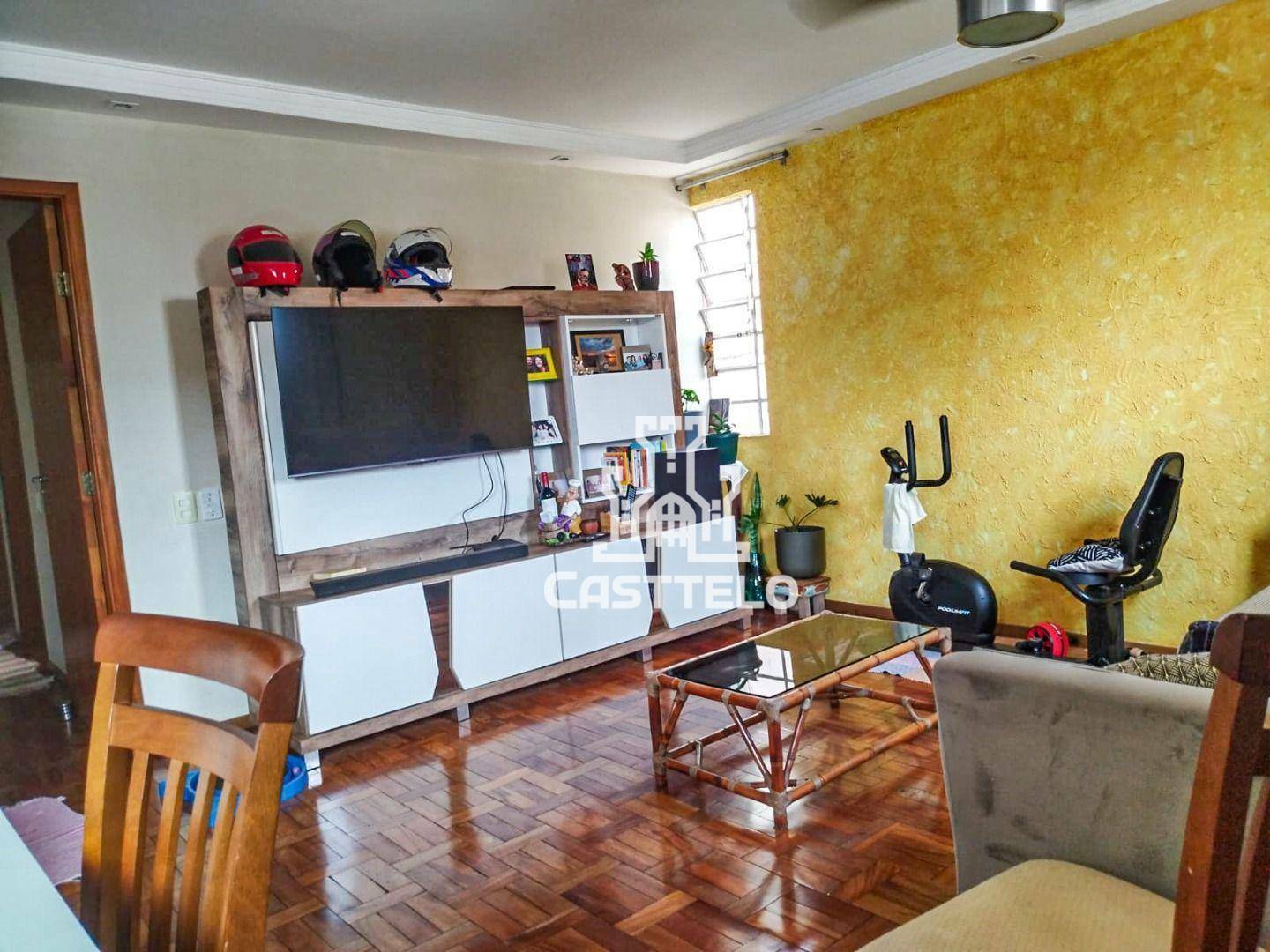 Casa à venda com 3 quartos, 105m² - Foto 4