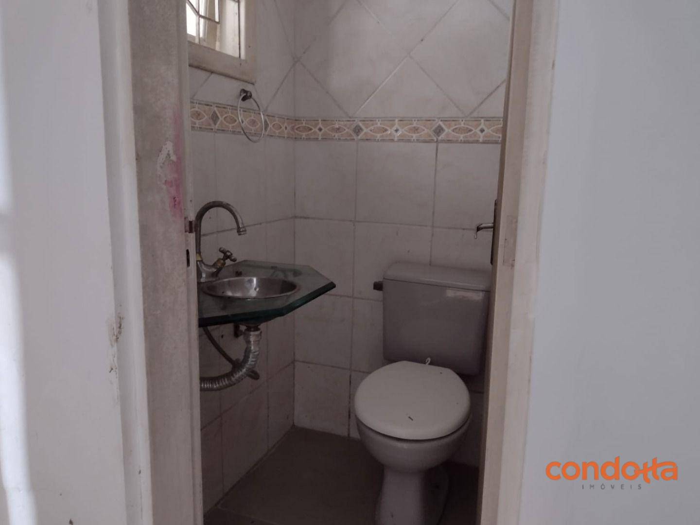 Casa para alugar com 3 quartos, 120m² - Foto 9