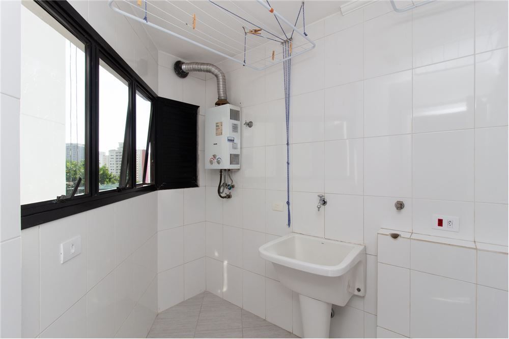 Apartamento à venda com 3 quartos, 96m² - Foto 8