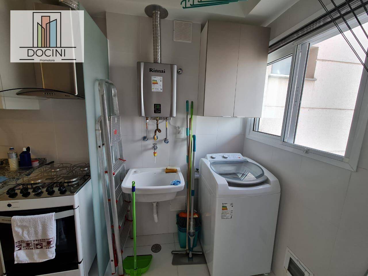 Apartamento à venda com 2 quartos, 67m² - Foto 4