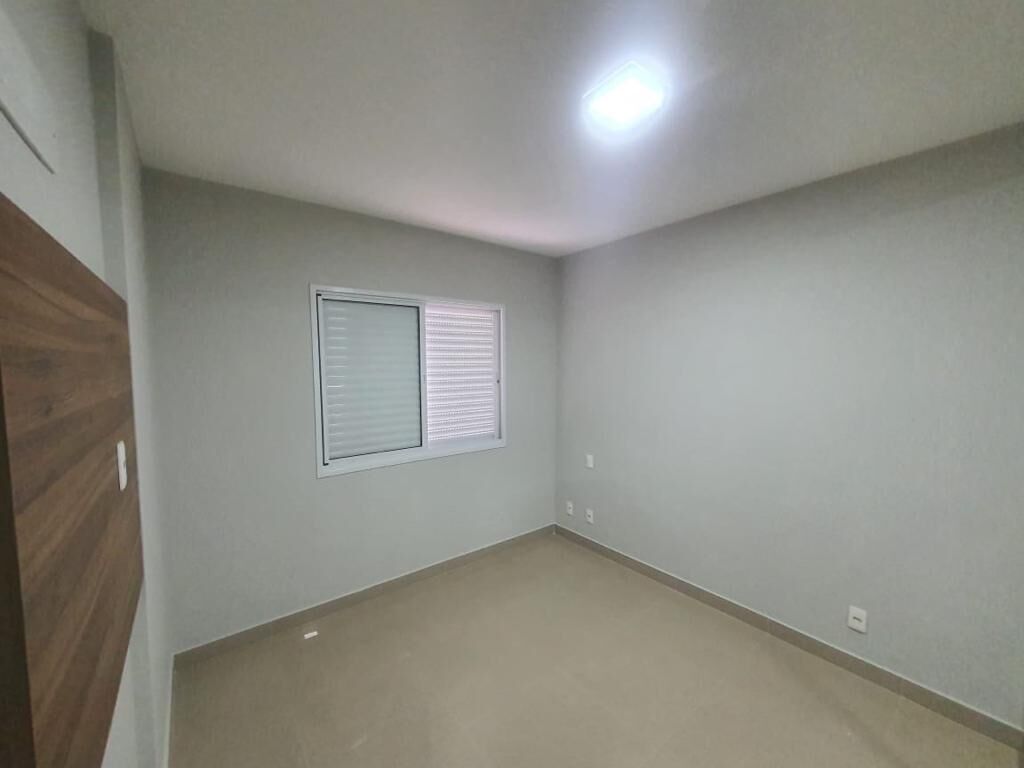 Apartamento para alugar com 3 quartos, 67m² - Foto 5