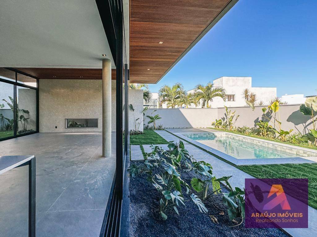 Casa de Condomínio à venda com 4 quartos, 380m² - Foto 17