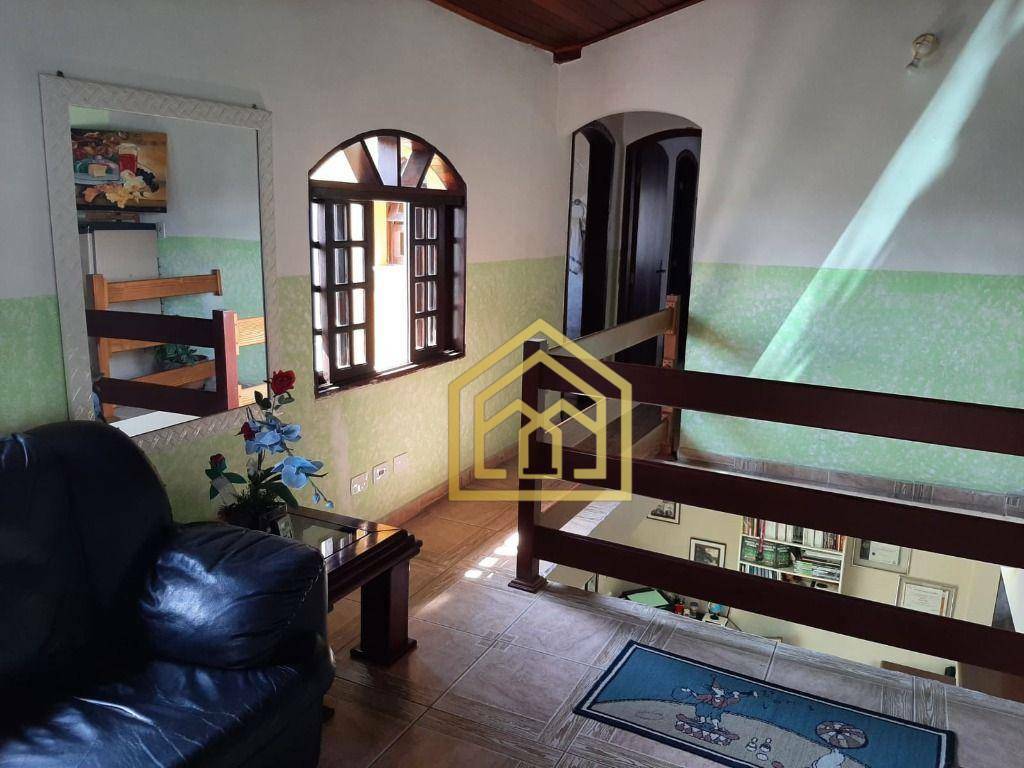 Sobrado à venda com 3 quartos, 253m² - Foto 17