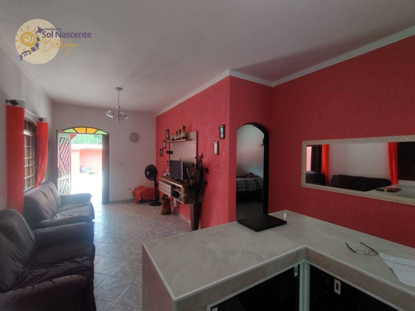 Casa, 2 quartos, 112 m² - Foto 1