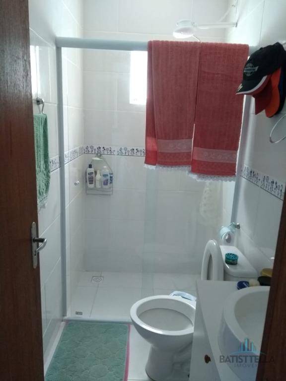 Casa à venda com 3 quartos, 80m² - Foto 8