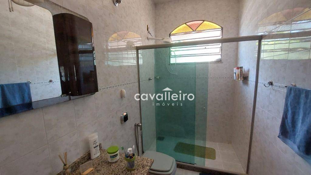 Casa à venda com 4 quartos, 200m² - Foto 24