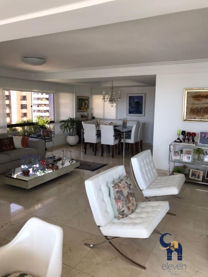 Apartamento à venda com 4 quartos, 276m² - Foto 7