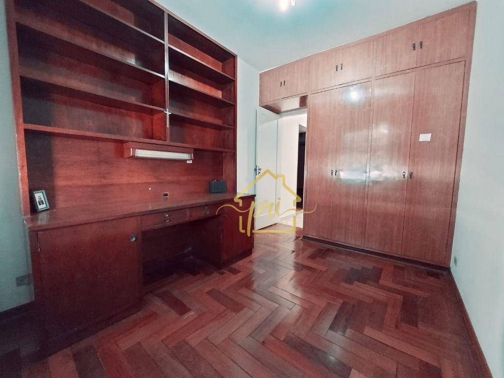 Casa à venda com 3 quartos, 330m² - Foto 12