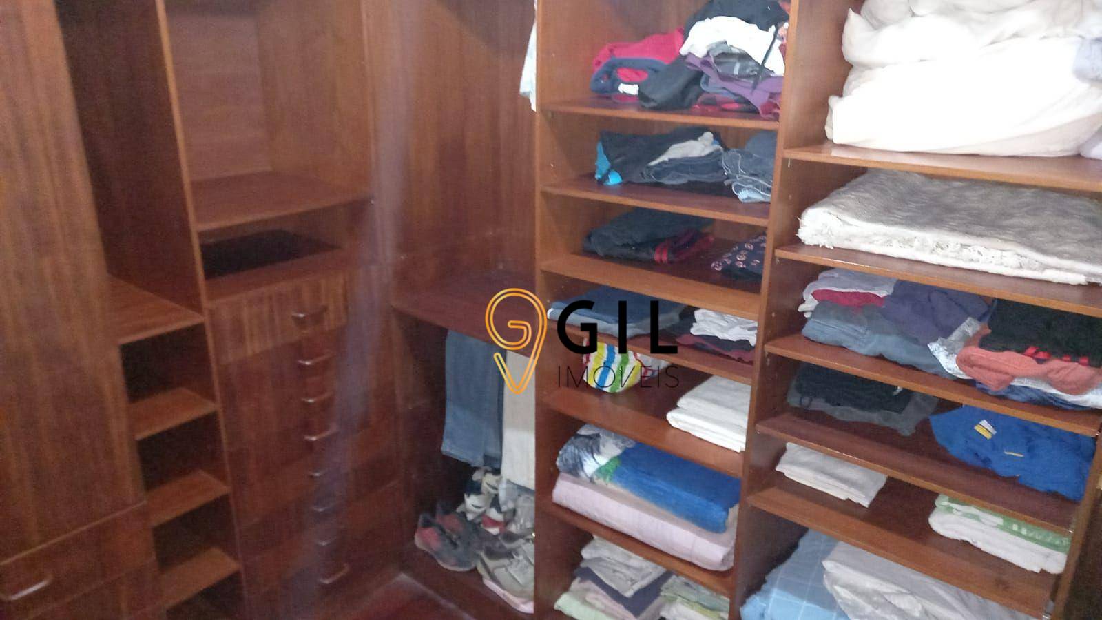 Sobrado à venda com 6 quartos, 351m² - Foto 29