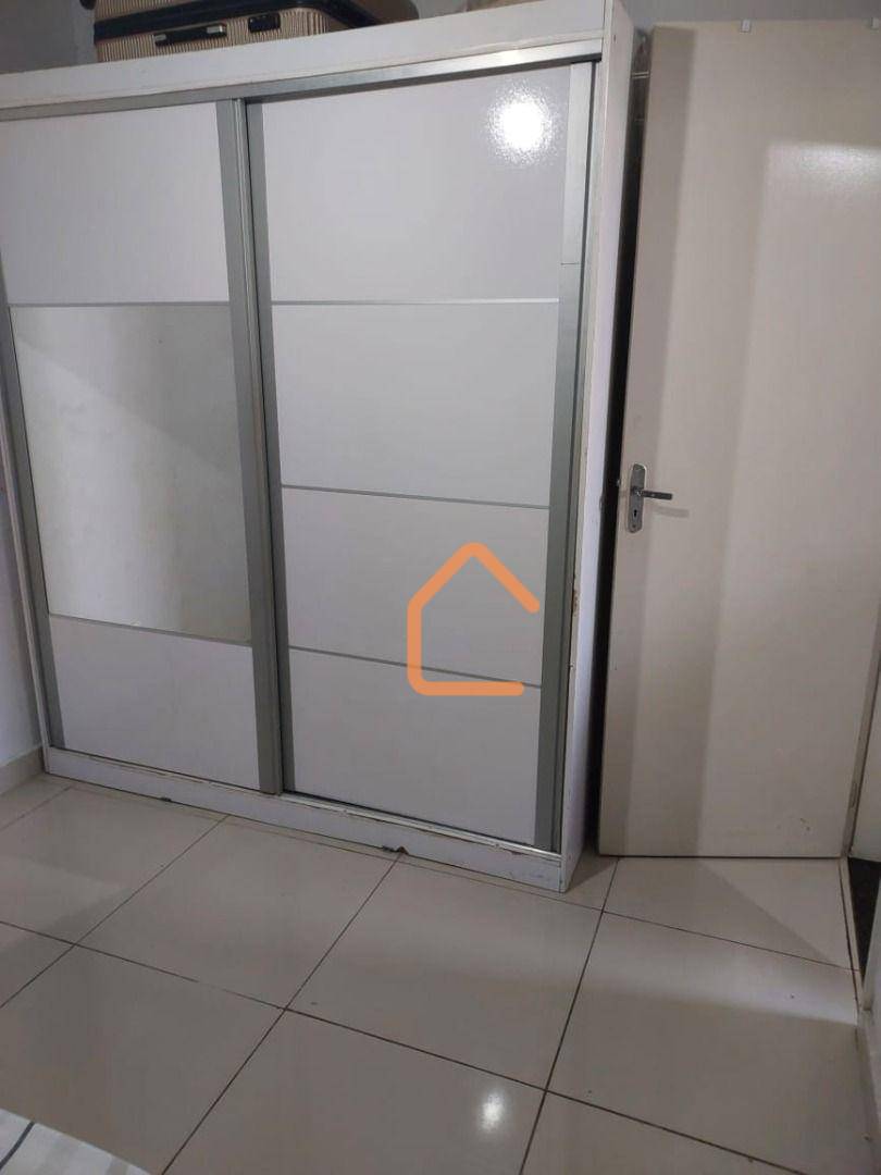 Apartamento para alugar com 2 quartos, 50m² - Foto 19