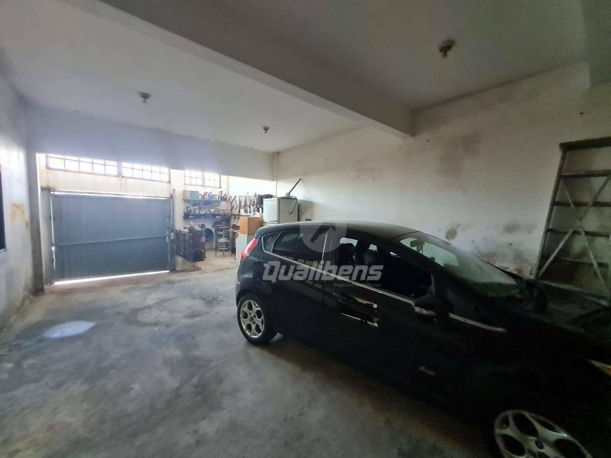 Sobrado à venda com 3 quartos, 250m² - Foto 23