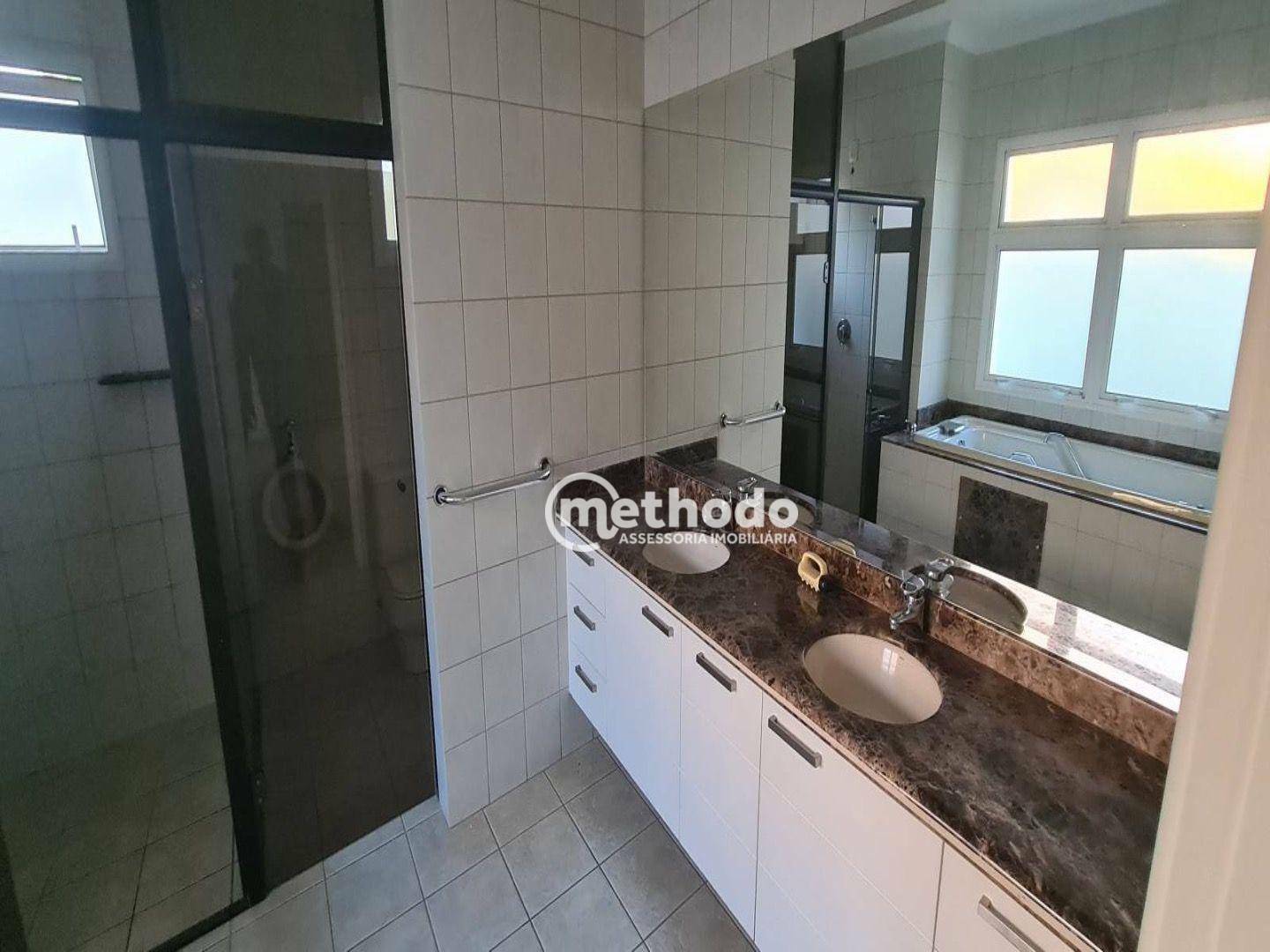 Casa de Condomínio à venda com 4 quartos, 441m² - Foto 12