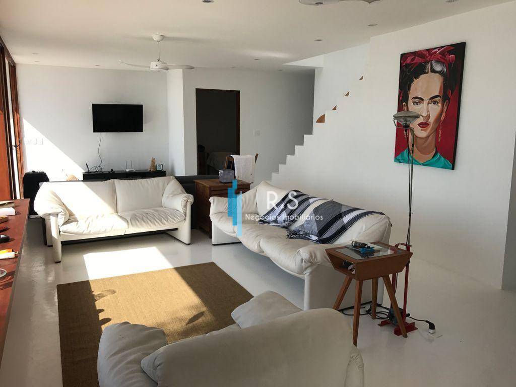 Casa à venda com 6 quartos, 340m² - Foto 16