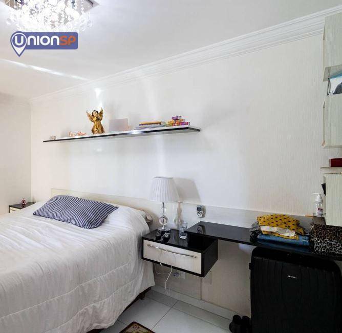 Apartamento à venda com 3 quartos, 160m² - Foto 6