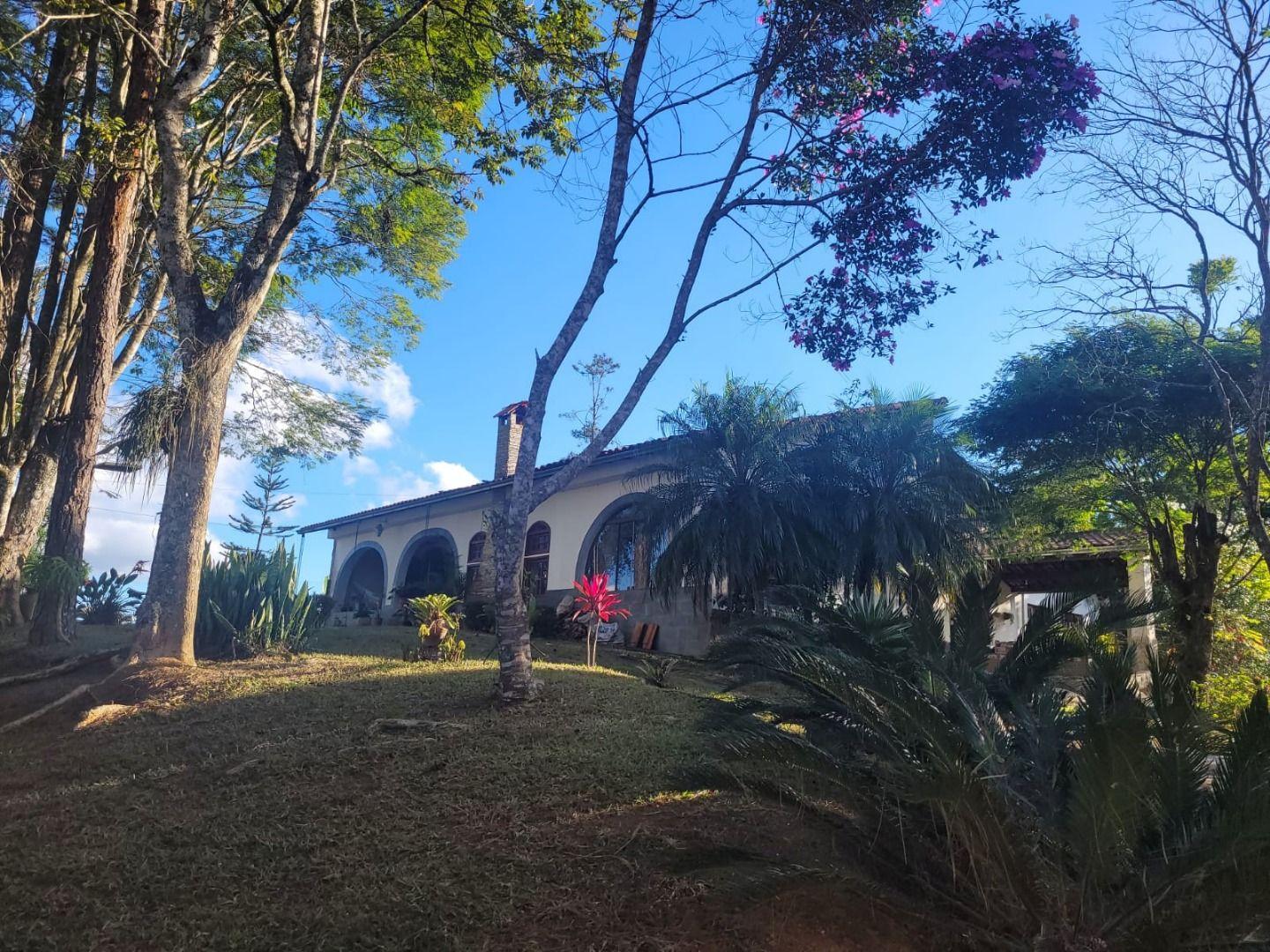 Fazenda à venda com 4 quartos, 288m² - Foto 3