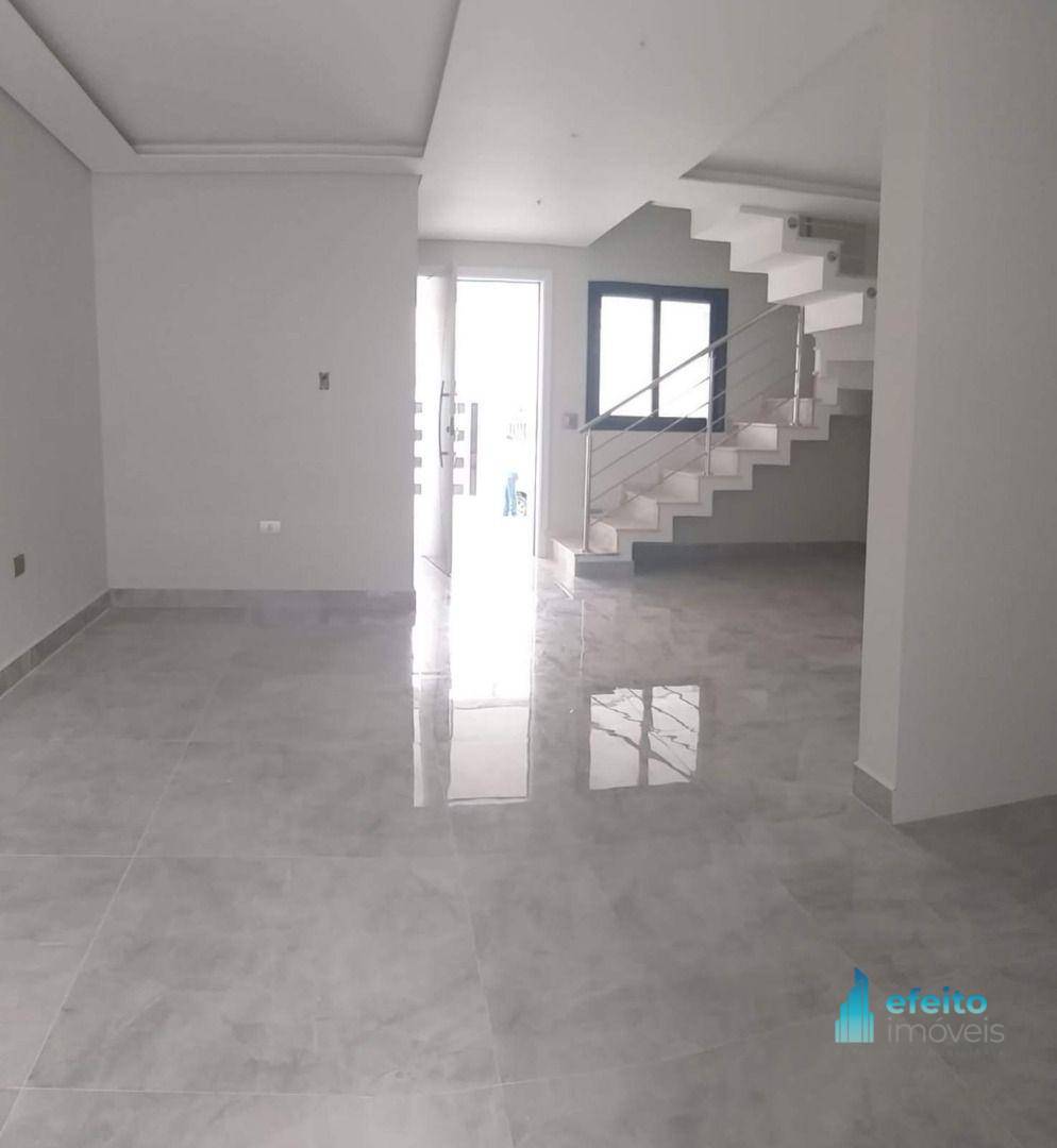 Sobrado à venda com 3 quartos, 158m² - Foto 2