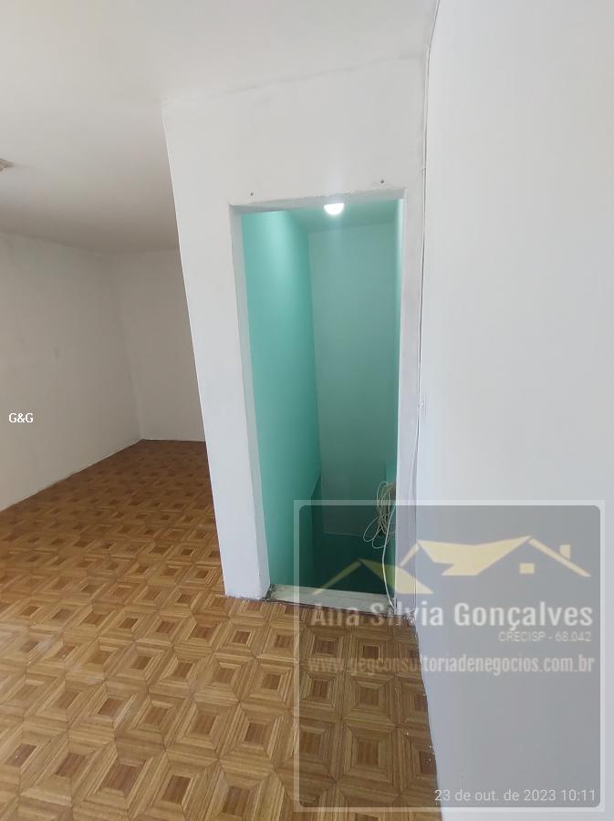 Casa para alugar com 1 quarto, 60m² - Foto 19