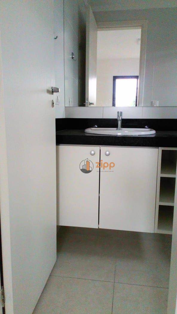 Apartamento para alugar com 1 quarto, 42m² - Foto 3