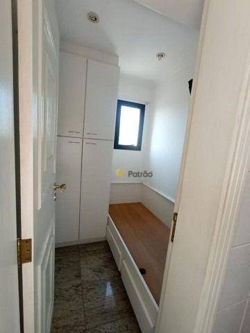 Apartamento à venda com 3 quartos, 151m² - Foto 5