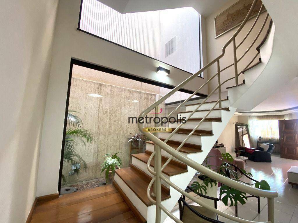 Sobrado à venda com 3 quartos, 420m² - Foto 27