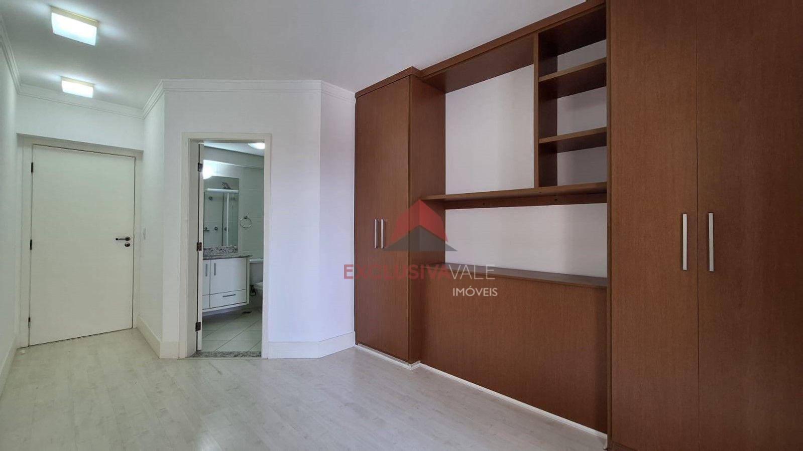 Apartamento à venda com 4 quartos, 220m² - Foto 34