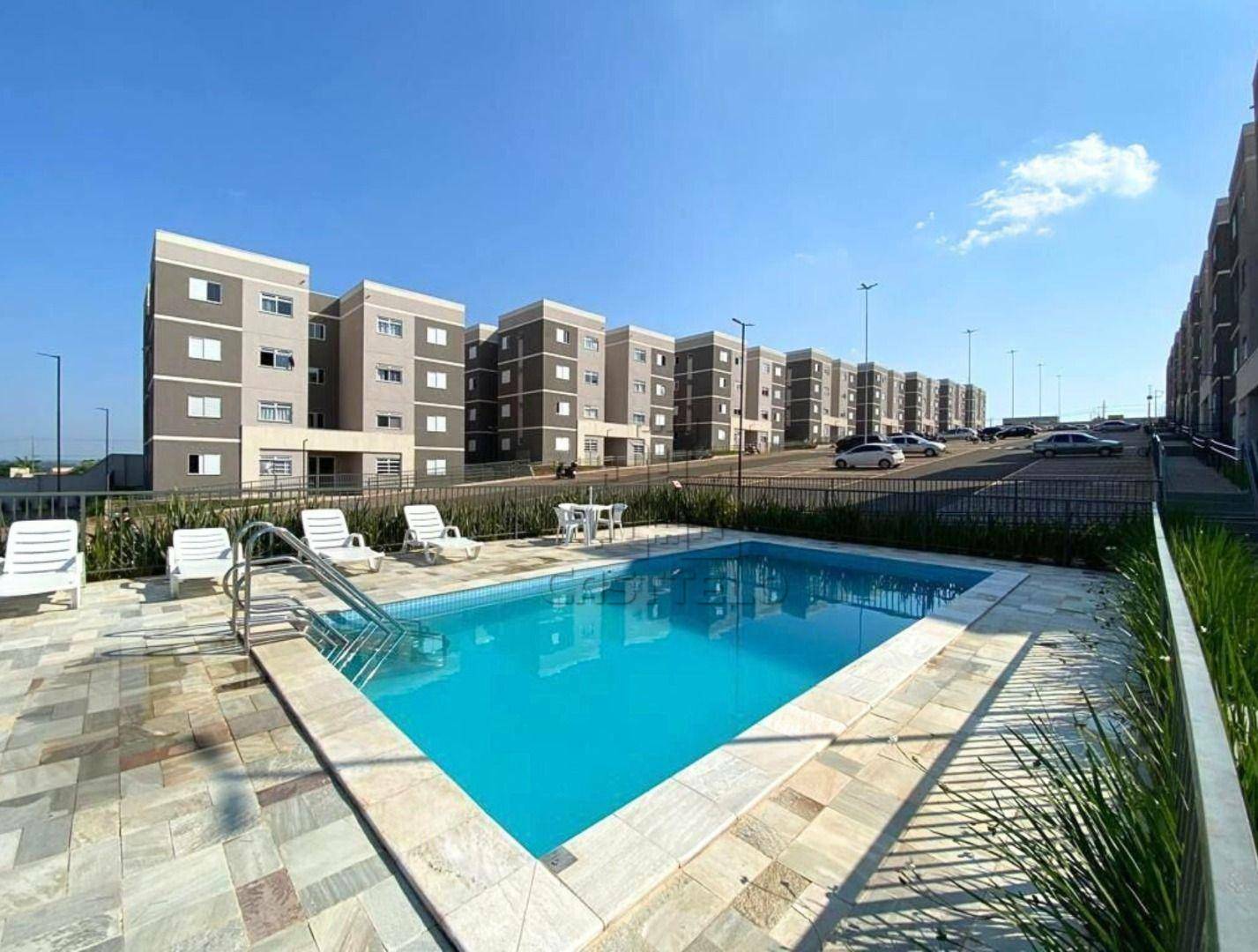 Apartamento à venda com 2 quartos, 44m² - Foto 1
