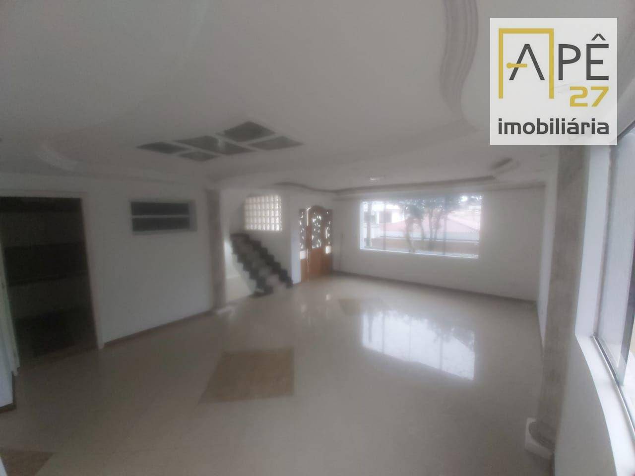 Sobrado à venda com 5 quartos, 730m² - Foto 2