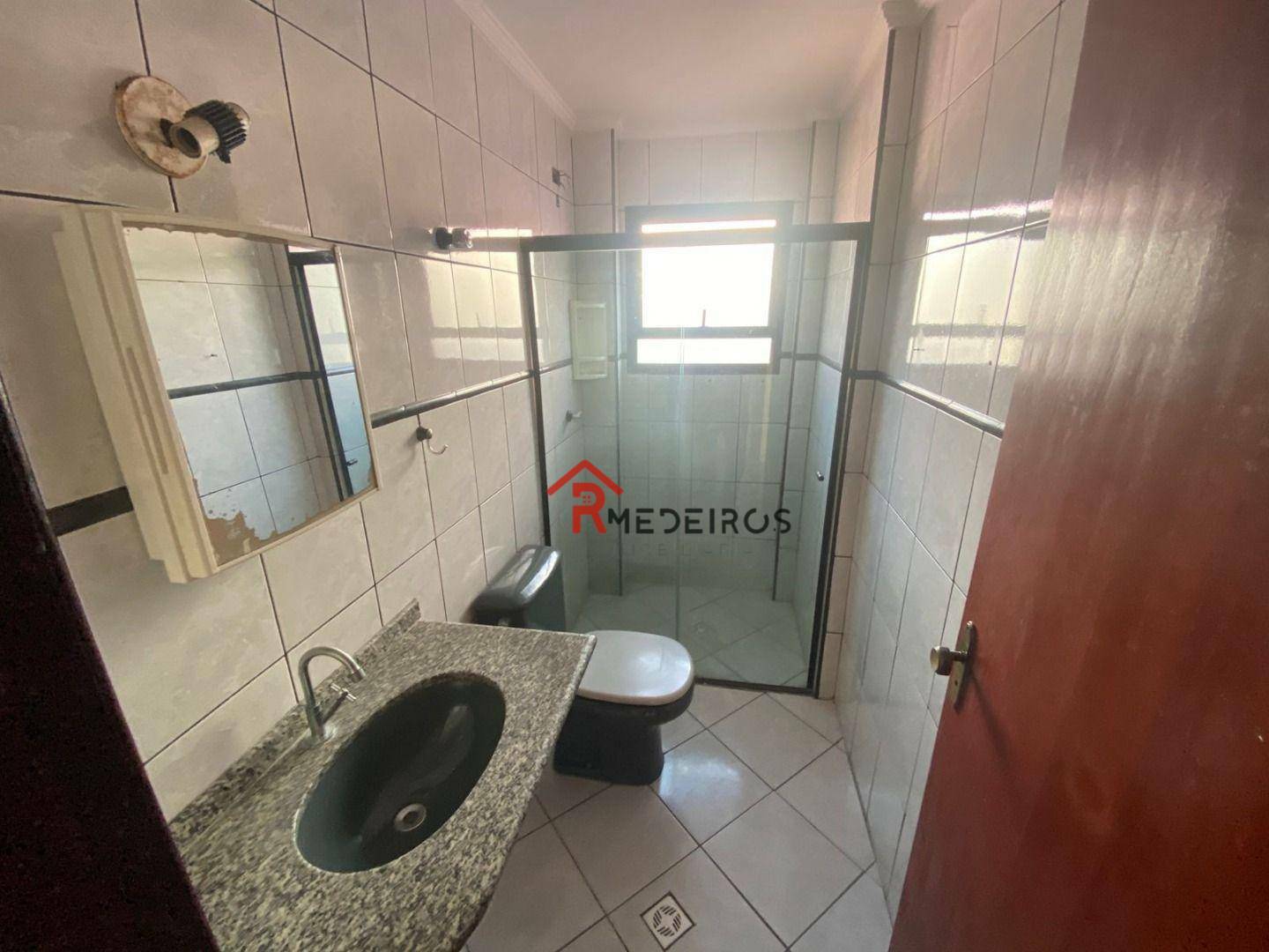 Apartamento para alugar com 1 quarto, 54m² - Foto 11