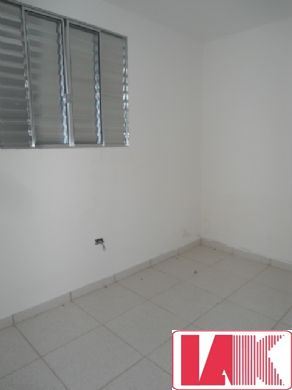 Casa para alugar com 1 quarto, 30m² - Foto 16