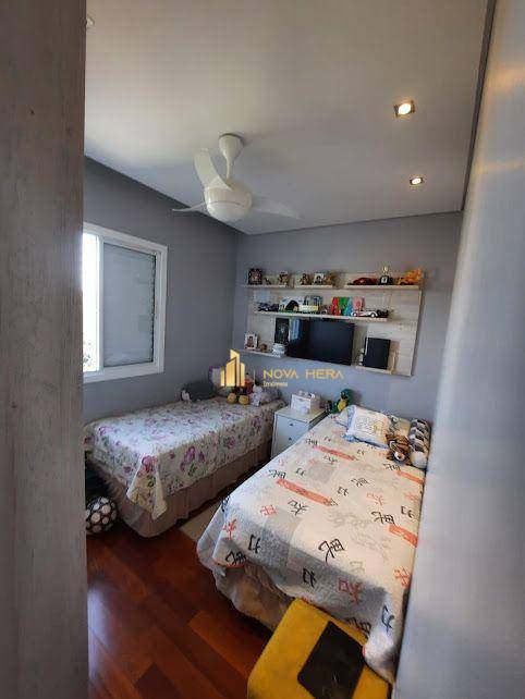 Apartamento à venda com 3 quartos, 65m² - Foto 11