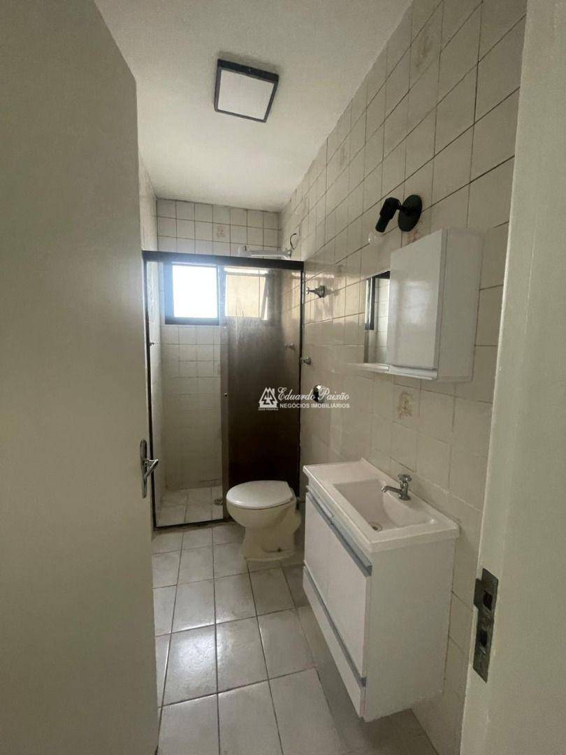 Apartamento à venda com 2 quartos, 73m² - Foto 13