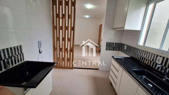 Apartamento à venda com 2 quartos, 43m² - Foto 1