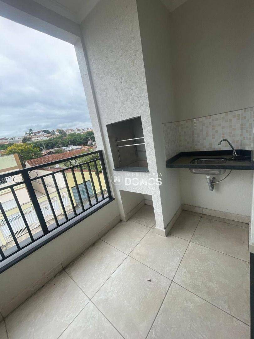 Apartamento à venda com 2 quartos, 67m² - Foto 8