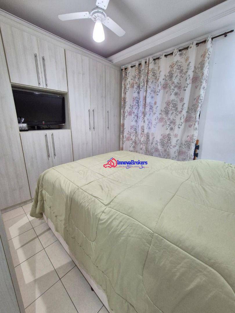 Sobrado à venda com 3 quartos, 120M2 - Foto 17