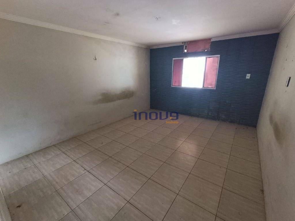 Casa à venda e aluguel com 2 quartos, 164M2 - Foto 17