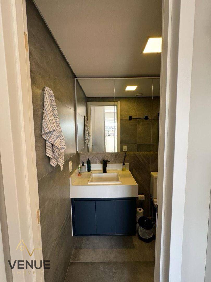 Apartamento à venda com 2 quartos, 66m² - Foto 12