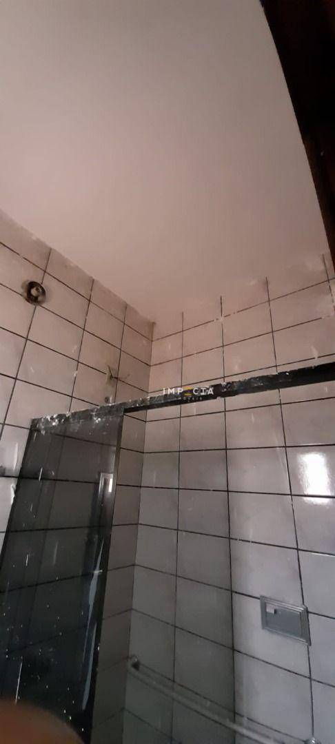 Sobrado à venda com 3 quartos, 356m² - Foto 3