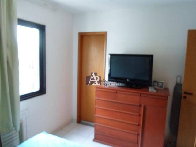 Apartamento à venda com 2 quartos, 67m² - Foto 3