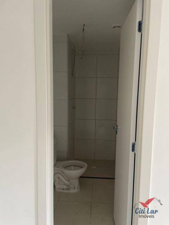 Apartamento à venda com 2 quartos, 36m² - Foto 15