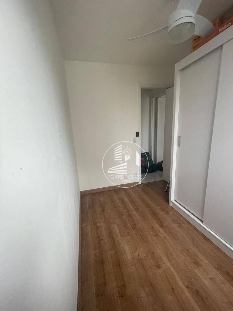 Apartamento à venda com 2 quartos, 41m² - Foto 9