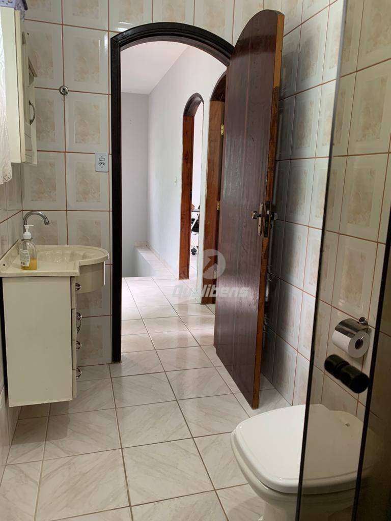 Sobrado à venda com 3 quartos, 290m² - Foto 29