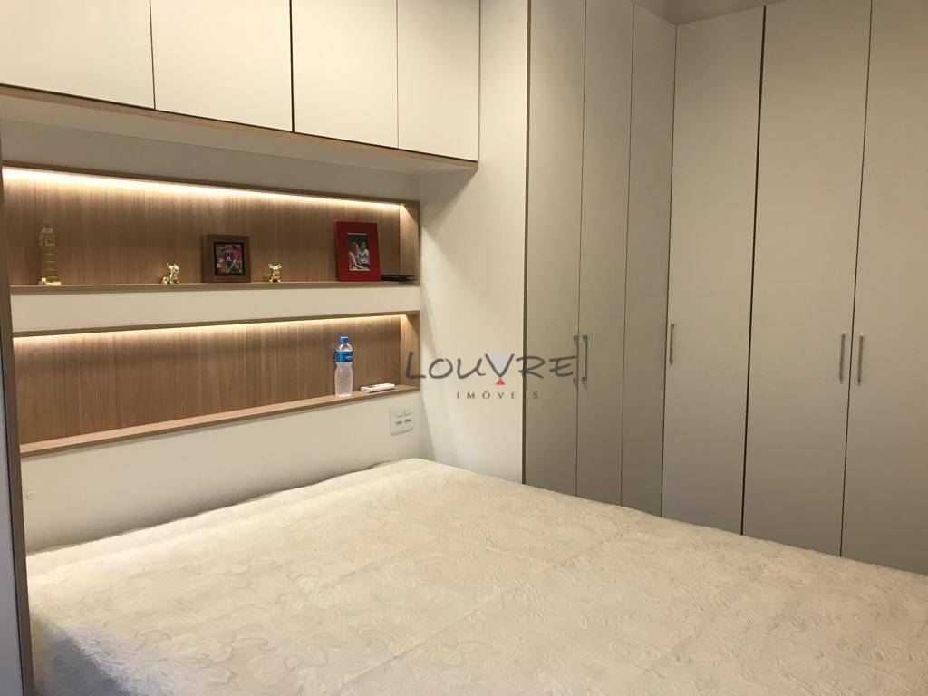 Apartamento à venda com 2 quartos, 64m² - Foto 10