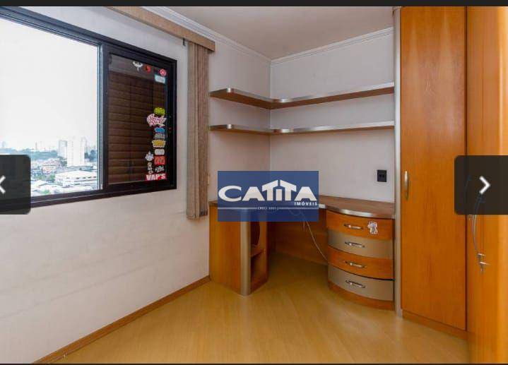 Apartamento à venda com 2 quartos, 66m² - Foto 4