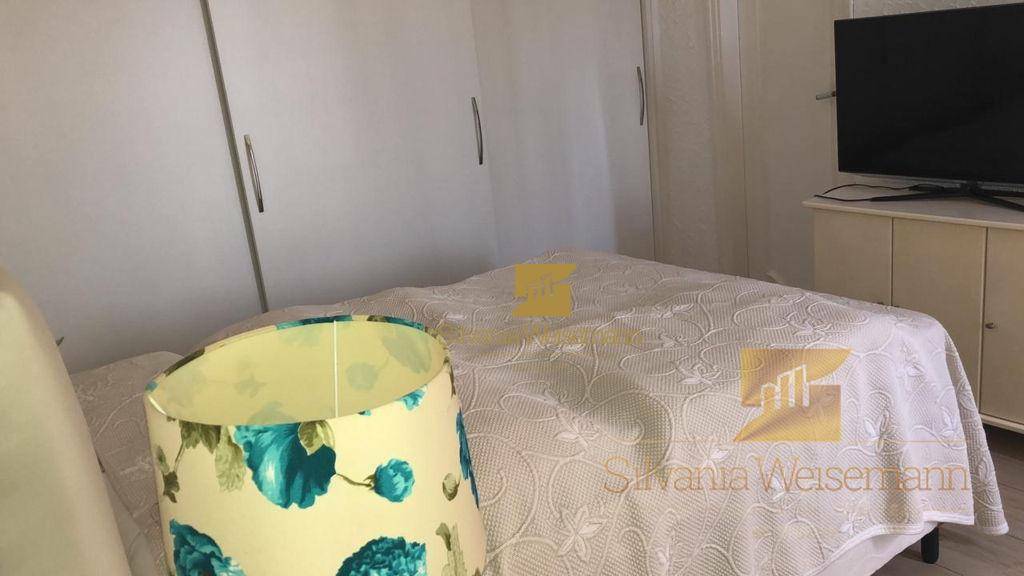 Apartamento à venda com 3 quartos, 216m² - Foto 14