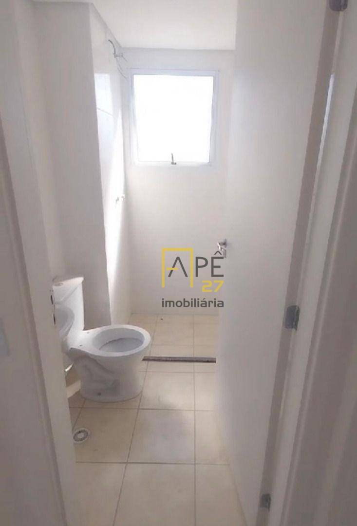 Apartamento à venda com 2 quartos, 49m² - Foto 2