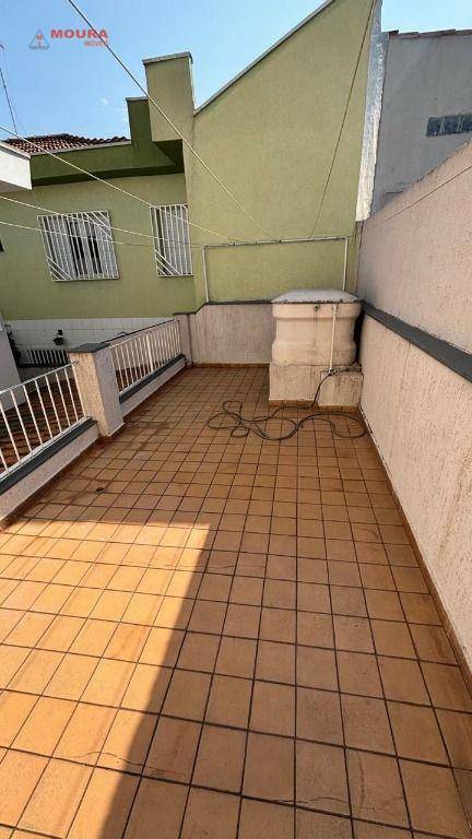 Sobrado à venda com 2 quartos, 140m² - Foto 4