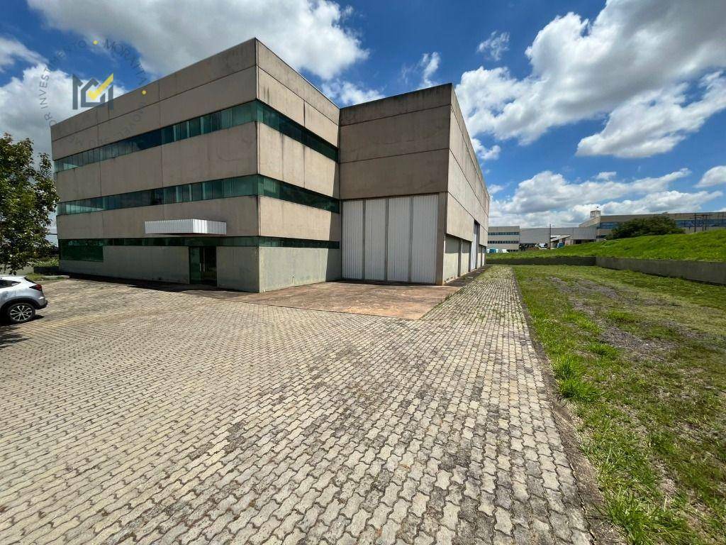 Depósito-Galpão-Armazém à venda e aluguel, 1695m² - Foto 1