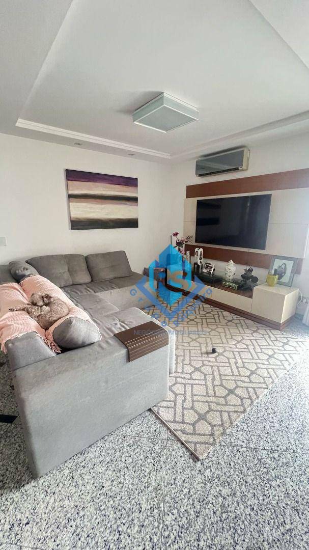 Apartamento à venda com 3 quartos, 114m² - Foto 18