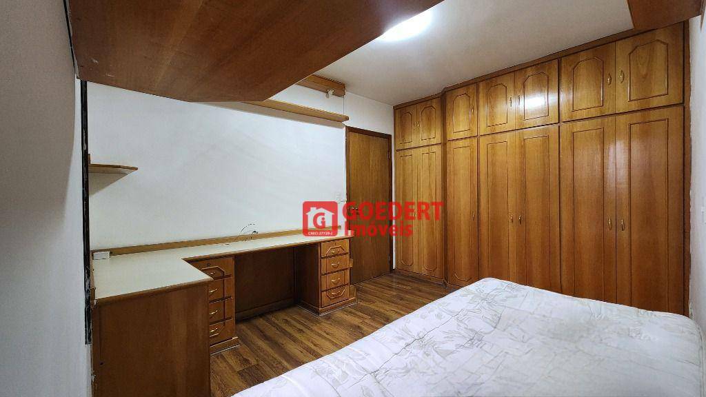 Apartamento para alugar com 4 quartos, 168m² - Foto 26